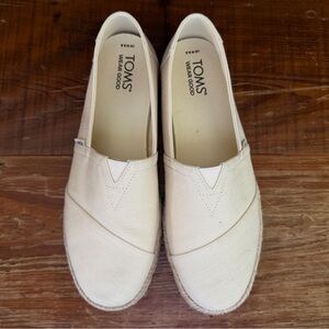 TOMS Cream Espadrille Slip-On Flats